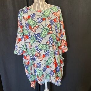 NWT Irma Statue of Liberty Top​​​​​